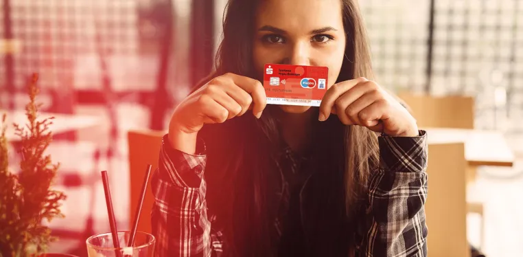 Sparkasse Hegau-Bodensee startet Vorteilswelt mit paycentive: Ab September werden Sparkassen-Kunden belohnt Bild: Sparkasse Hegau-Bodensee startet Vorteilswelt mit paycentive: Ab September werden Sparkassen-Kunden belohnt
