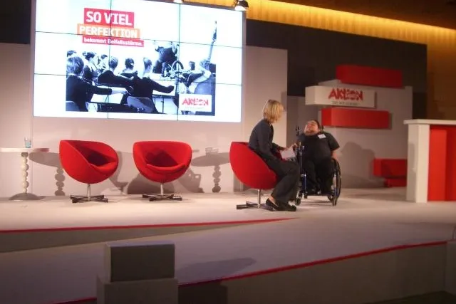 Bild: Augsburger Konzertreihe im Kino - Roll and Walk ist ein Motiv der Aktion Mensch Kampagne „So viel...“