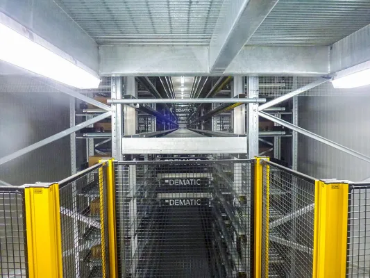 Dematic präsentiert neue Automatisierte Order Fulfillment-Lösung für die Protein-Industrie Bild: Dematic präsentiert neue Automatisierte Order Fulfillment-Lösung für die Protein-Industrie