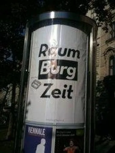 Bild: Burgtheater - Hier dreht's die Säule, online dreht's Gentics