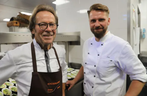 Bild: Dieter Müller*** begeistert zu Musik von Jacques Offenbach in der Kölner Wolkenburg