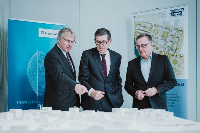 Bild: Dieter Schwarz Stiftung und Fraunhofer bauen  Forschungsstandort Heilbronn aus 