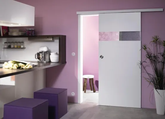 Multitalent Schiebetür - facettenreiches Design und unkomplizierte Montage Bild: Multitalent Schiebetür - facettenreiches Design und unkomplizierte Montage