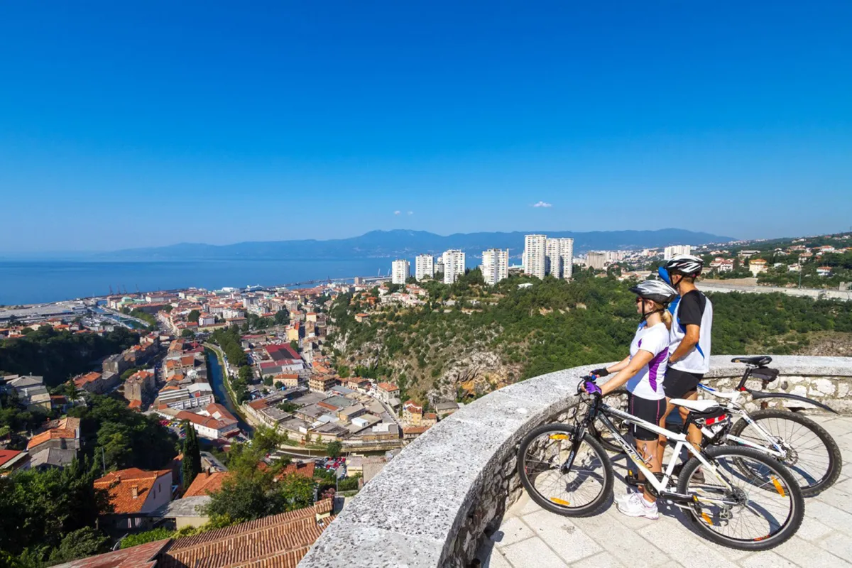 Blick auf Rijeka und den Kvarner Golf (© Foto: A.R.T./Gerd Krauskopf)
