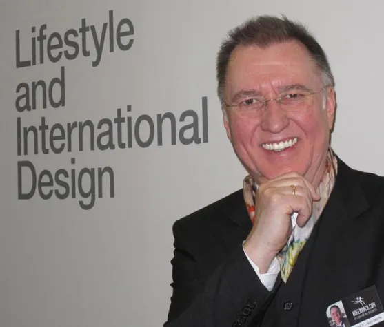 DIE INITIALE - Heimspiel für Hufenbach-Business-Design Bild: DIE INITIALE - Heimspiel für Hufenbach-Business-Design