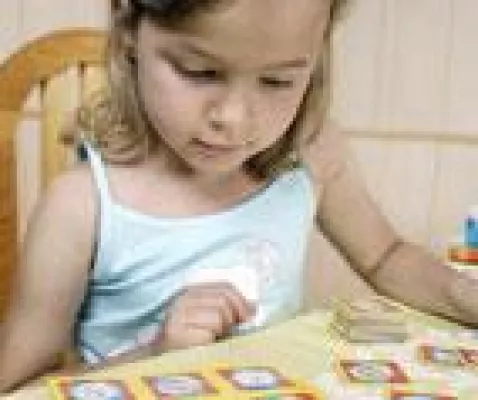 Bild: Ergotherapie, CST und Bobath fördern Kinder bei Bewegungs- und Entwicklungsstörungen