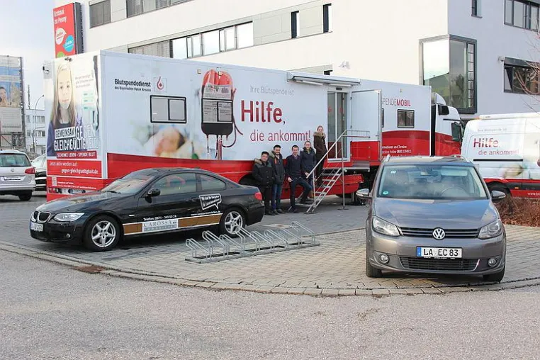 Erfolgreiche Blutspendeaktion im Autohaus Bild: Erfolgreiche Blutspendeaktion im Autohaus