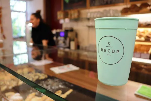 Bild: RAZ Ulm setzt auf Nachhaltigkeit: Mehrweg beim „Coffee to go“