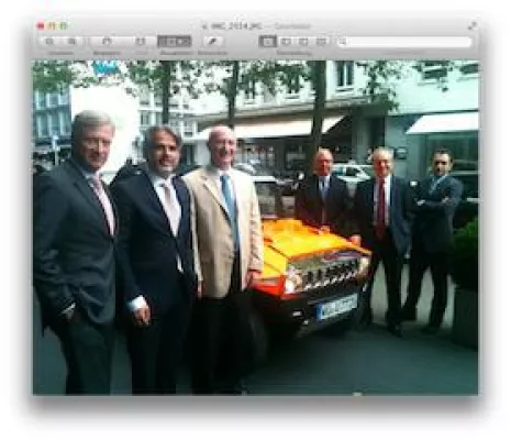 Bild: Besuch der türkischen Delegation ISPAT beim schweizer Elektrofahrzeugproduzenten MEV CARS Switzerland