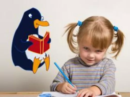 Bild: „JASPER der Pinguin“ als Wandaufkleber bei K&L Wall Art