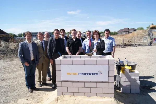 Bild: Grundsteinlegung für neues Fachmarktcenter der Metro Properties am Krupp-Gürtel in Essen