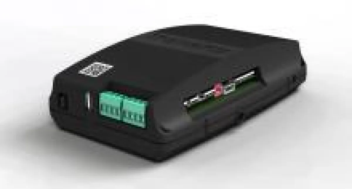 Telematikbox TX-GO erweitert Transics-Bordcomputer-Palette. Bild: Transics