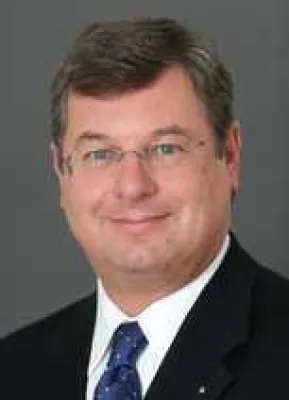 Bild: Büchler neuer Vorsitzender der Arbeitsgemeinschaft freier Schulen