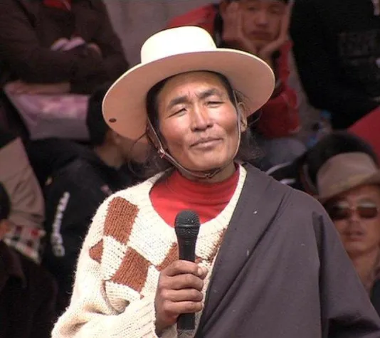 Bild: Seltenes Bildmaterial des kühnen Protestes von Runggye Adak am 1. August 2007 in Lithang