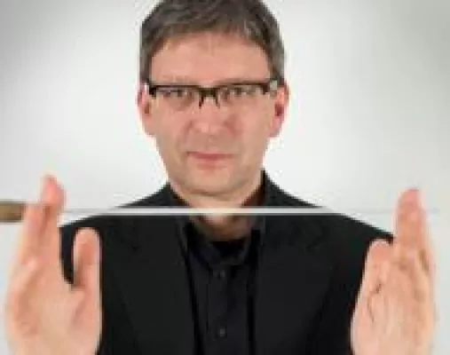Bild: Hans-Christoph Rademann verabschiedet sich nach acht erfolgreichen Jahren vom RIAS Kammerchor