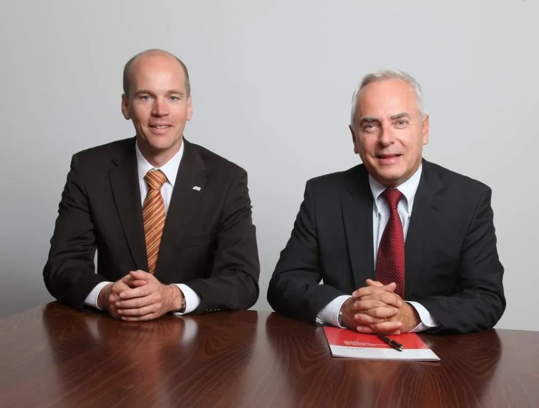 Die Geschäftsführer der ACP Gruppe (v. l. n. r.): Rainer Kalkbrener, CFO von ACP, und Urs T. Fischer, CEO von ACP