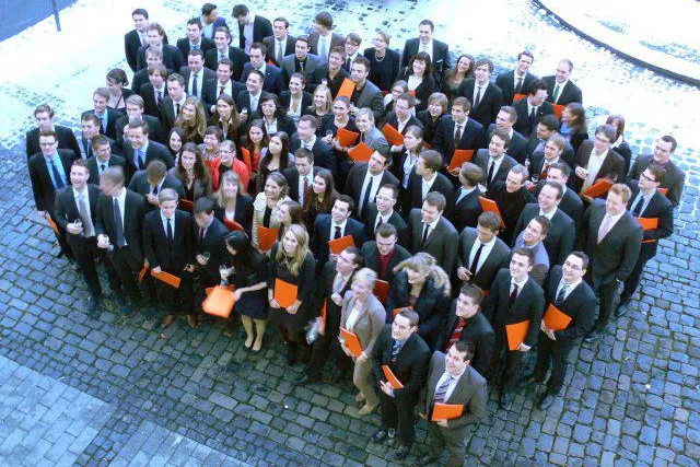Die EUFH verabschiedete 280 Absolventen am Standort Brühl Bild: Die EUFH verabschiedete 280 Absolventen am Standort Brühl