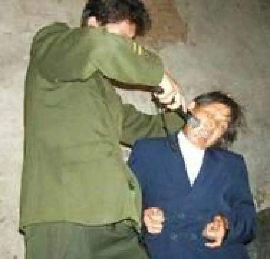 Folter in China. Bild: geocities.com