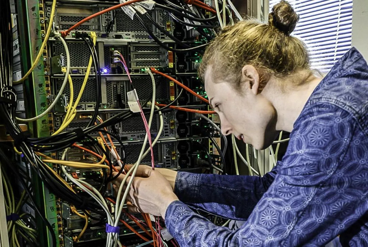 Die LIS AG hat 100.000 Euro in neue IT-Hardware investiert. (Foto: LIS)