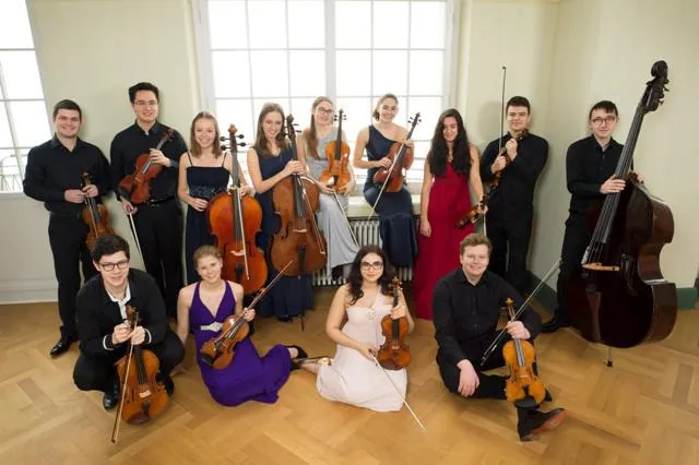Bild: Die LGT Young Soloists spielen Silvester in München