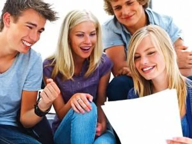 Abitur und was dann? Mit iSt Sprachreisen die Welt erobern – High School Aufenthalte und Sprachreisen weltweit Bild: Abitur und was dann? Mit iSt Sprachreisen die Welt erobern – High School Aufenthalte und Sprachreisen weltweit