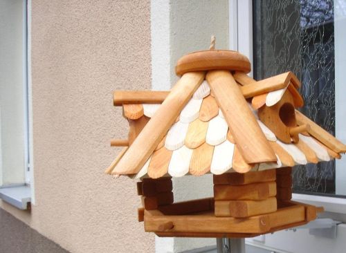 ballcony Design Accessoires für das Balkongeländer (Vogelhaus