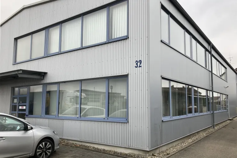 Bild: Neuer Dienstleistungsstandort der Customized Business Services GmbH (CBS) in Friedrichshafen