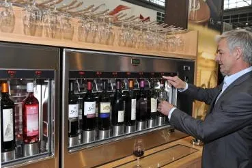 Weinbranche verblüfft mit besonderen Neuerungen Bild: Weinbranche verblüfft mit besonderen Neuerungen