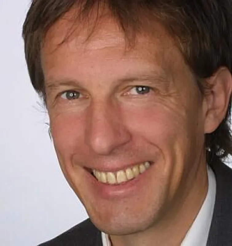 Michael Kaindl, Initiator der Nature-Homes Idee, steht in der neuen Münchner Niederlassung selbst für Beratungsermine zur Verfügun