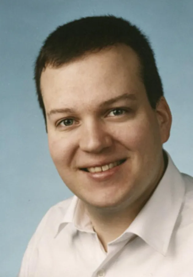 Moritz Wicklein ist neuer Qualitätsmanagement-Beauftragter für den Bereich Pharmakovigilanz bei der Dr. Ebeling & Assoc. GmbH.