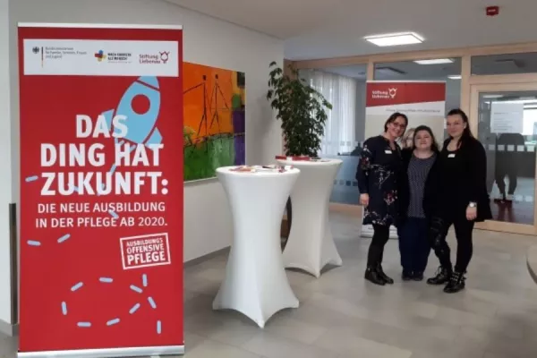 Bild: Aktionswoche verdeutlicht die Vielfalt der neuen Pflegeausbildung