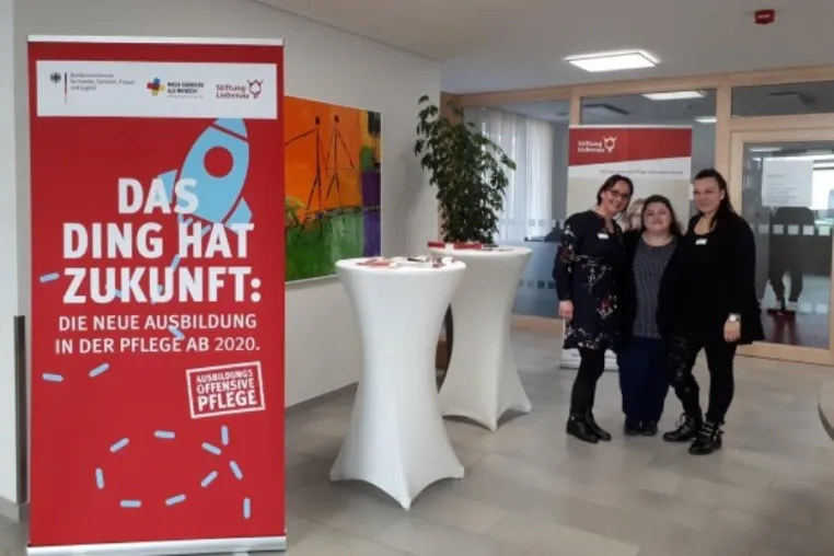 Aktionswoche verdeutlicht die Vielfalt der neuen Pflegeausbildung Bild: Aktionswoche verdeutlicht die Vielfalt der neuen Pflegeausbildung