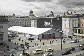 Bild: Prêt-à-porter in Berlin mit Raumlösungen von Losberger