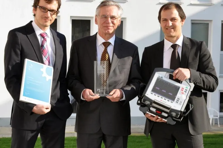 Bild: corpuls³ ausgezeichnet als Kategoriesieger Medizintechnik des INDUSTRIEPREIS 2011