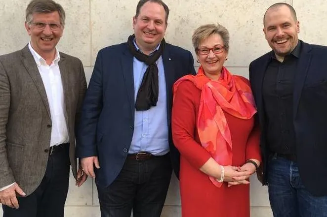 Bild: dvct-Mitgliederversammlung wählt neuen Vorstand - Birgit Thedens aus Hamburg ist neue Vorstandsvorsitzende