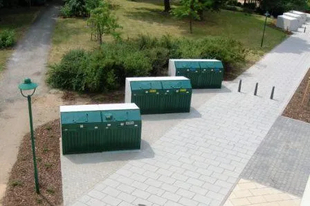 Bild: Ein schönes Wohnumfeld mit Müllschleusen / Wägeboxen