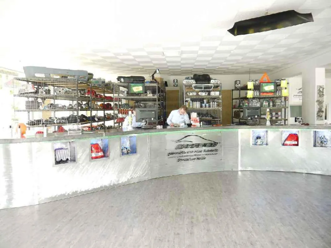 Autoteile.net eröffnet ersten Caradiso Streetstore in Heide