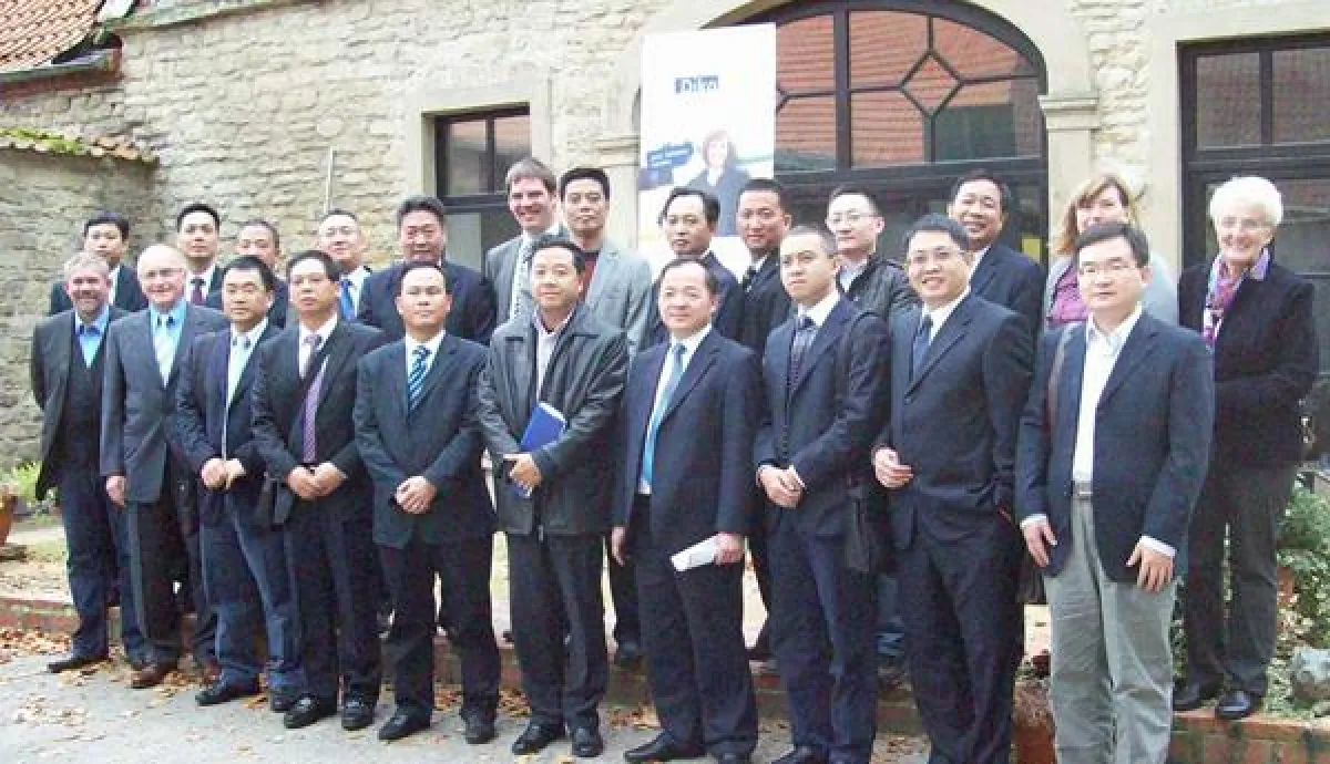 Bankdirektoren der Guangdong Rural Credit Union haben die DikoBa eG i.G  in Schöppingen besucht.