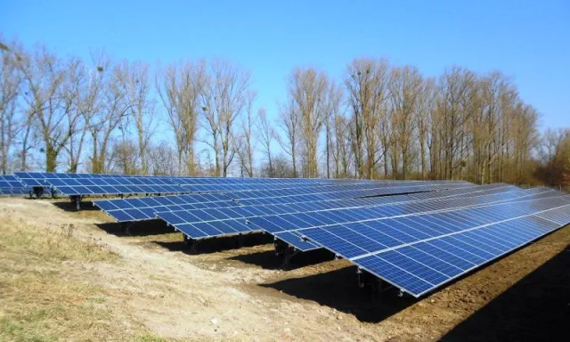 Bild: Solarpark Philippsburg geht ans Netz