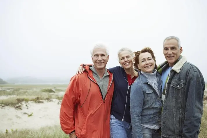 Bild: Silver Surfer kurbeln den e-Commerce an