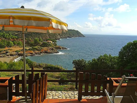 Bild: Im Ferienhaus auf der Insel Elba wie Napoleon residieren
