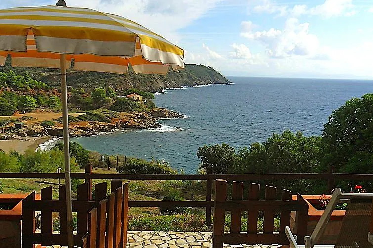 Im Ferienhaus auf der Insel Elba wie Napoleon residieren Bild: Im Ferienhaus auf der Insel Elba wie Napoleon residieren