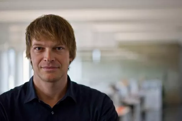 Bild: Gerhard Wittfeld spricht in Stuttgart