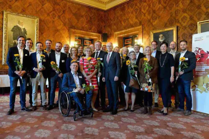 Bild: Resourcify im Hamburger Rathaus: Hamburgs Erster Bürgermeister gibt Empfang für die Preisträger der Stadt