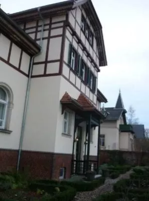 Bild: Institut50plus: Villa Gast in Dresden – Bed & Breakfast und Kulturangebotze in Dresden