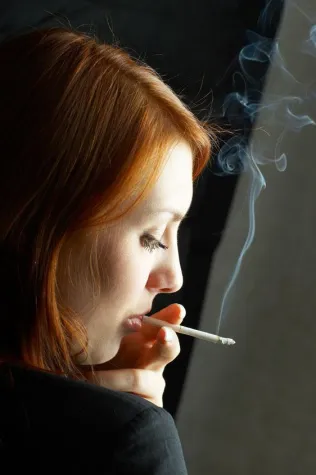 Wenn der Traum vom Kind verdampft - Rauchen - Oft unbewusster Faktor bei ungewollter Kinderlosigkeit Bild: Wenn der Traum vom Kind verdampft - Rauchen - Oft unbewusster Faktor bei ungewollter Kinderlosigkeit