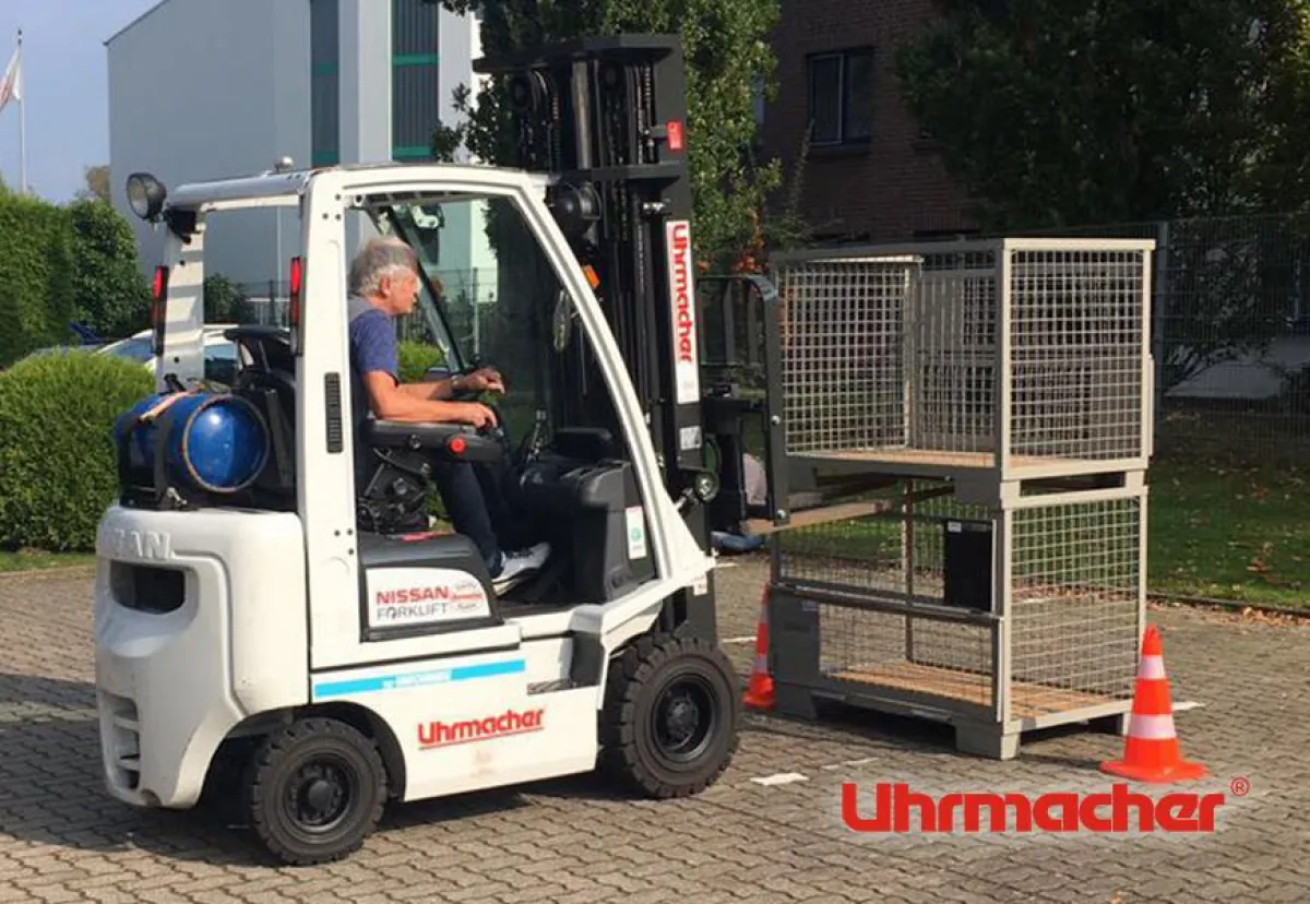 Staplerfahrer-Ausbildung bei Uhrmacher ©Uhrmacher Industriefahrzeuge KG