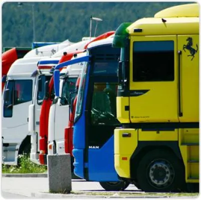 Bild: Automatische Wartungspläne im Flottenmanagement. Telematik bringt Maschinen zum Sprechen