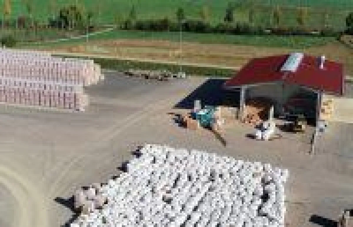 In der Recyclinganlage von LB werden Ziegelbruch und Dämmstoffe sauber getrennt. (Foto: Leipfinger-Bader)