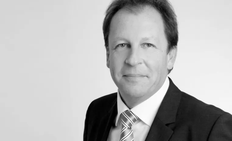 Dr. Carsten Kotas verlässt die Walser Privatbank AG Bild: Dr. Carsten Kotas verlässt die Walser Privatbank AG